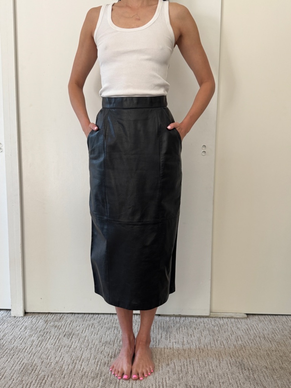 Vintage Wilson’s 70s black leather midi skirt size small